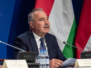 Újabb fejlemények a milliárdos minisztériumi korrupciós ügyben