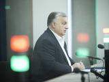 Orbán Viktor és Volodimir Zelenszkij egy asztalhoz ültek