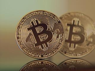15 ezer dollár fölött a bitcoin
