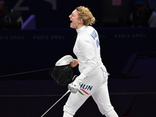 Muhari Eszter