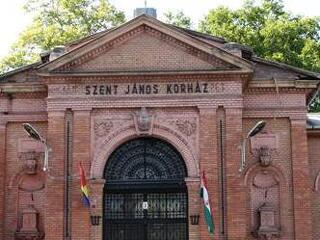 Kunetz Zsombor nem bírja elengedni a János Kórházat: pitiáner összeg miatt kellett kirakni betegeket?