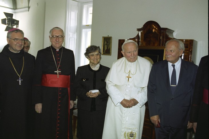 A moszkvai pátriárka 1996 szeptemberében nem tudott eljönni Pannonhalmára, de II. János Pál megünnepelte az apátság alapításának milleniumát. Fotó: MTI / T. Asztalos Zoltán