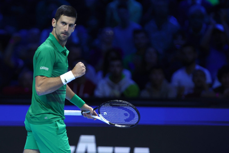 Hogy tudja leiskolázni fiatal ellenfeleit Novak Djokovics?