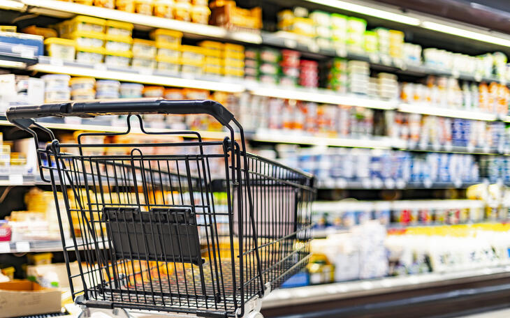 Meleg étel, alkohol, dohánytermék és vegyiárú  sem kerülhet a kosárba – ha ilyen utalvánnyal fizetünk