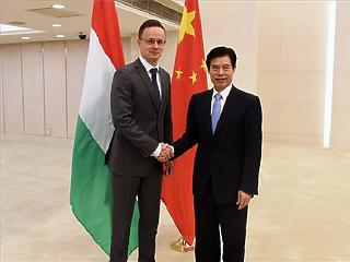 Egymilliárd dolláros magyar-kínai befektetési alap jön