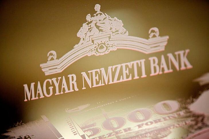 A bankoknak meg kell téríteniük a károkat