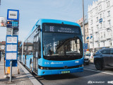 Beüzemelték az első elektromos csuklós autóbuszokat a fővárosban