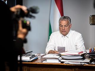 Orbán Viktor bejelentése: október 1-től kötelező lesz lázat mérni belépéskor az iskolákban
