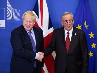 Kiegyezett Johnson és Juncker, de még nincs vége a kínlódásnak