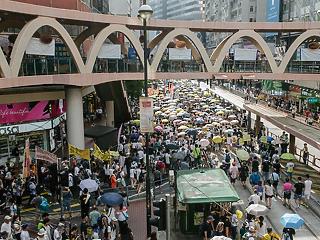 Hongkong megszenvedte a tüntetéseket, a gazdasága lejtmenetben