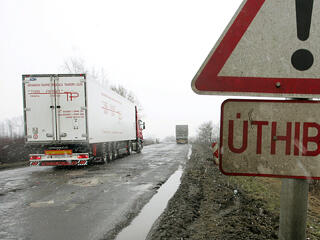 Jön a támogatás a külterületi utak fejlesztésére