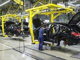 Bezuhantak az exportrendelések, és ezzel a magyar ipar is