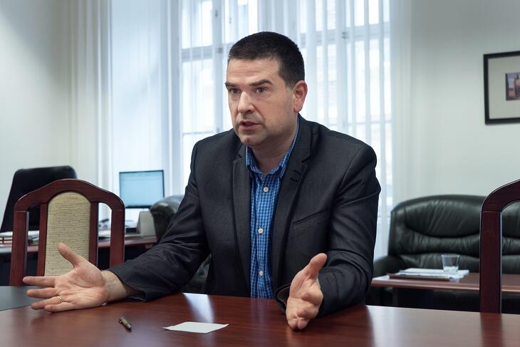 Szükség lesz megszorításokra, vagy ki tudják gazdálkodni a szükséges forrásokat?