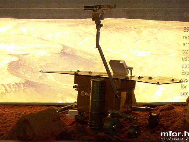 Marsjáró az Európai Űrügynökség (ESA) pavilonjában