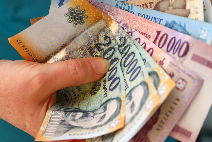 Mindenkit foglalkoztató kérdés: mi lesz a forinttal?