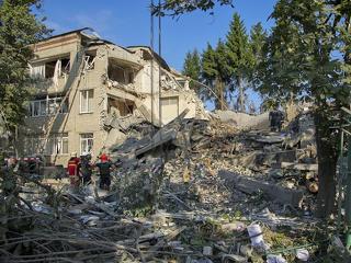 100 ezer ember maradt ellátás nélkül Mariupolban – esti háborús összefoglaló 