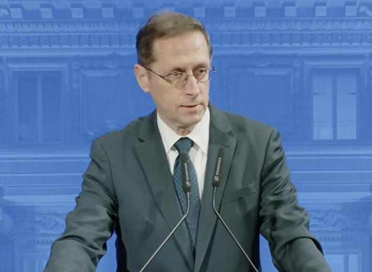 Varga Mihály kevésbé optimista