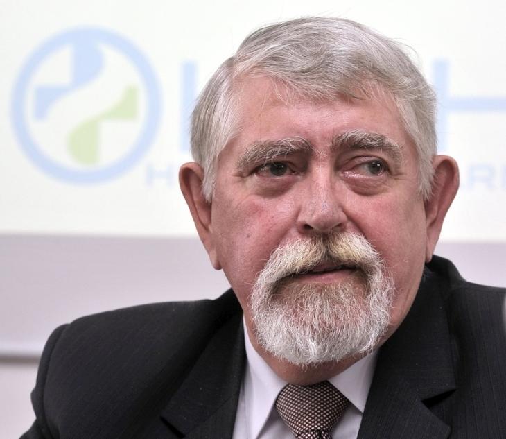 Kásler Miklós ex-emberierőforrásminiszter is lelépti pénz nélkül maradhat. Forrás: MTI 