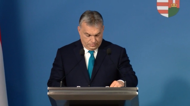 Orbán Viktor a Kormányinfón