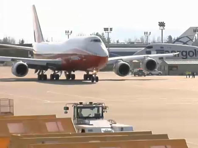 Az új gépóriás,  a Boeing 747-8 próbarepülése