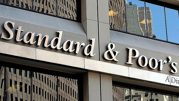 Jó hírt hozott a Standard & Poor's. (A hitelminősítő New York-i székháza. Fotó: MTI/EPA)