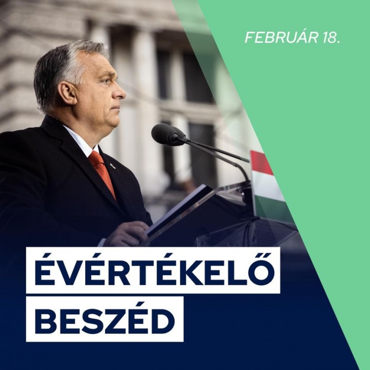 Orbán Viktor a megszokott helyen tartja beszédét. Fotó: Facebook