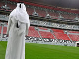 Pompa és kérdőjelek: egy év múlva Katar megrendezi a legszürreálisabb foci-vb-t