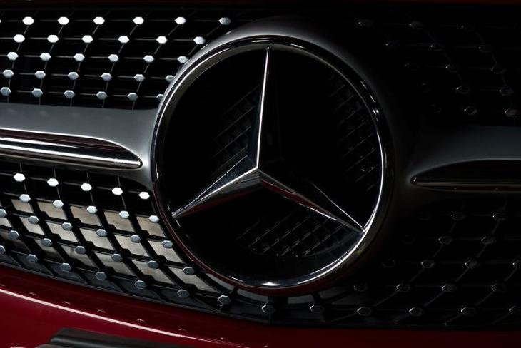 2019-ben a Mercedeseket forgalmazó Pappas Autó Magyarországtól vásárolt a minisztérium 65 millió forintért. Fotó: Depositphotos