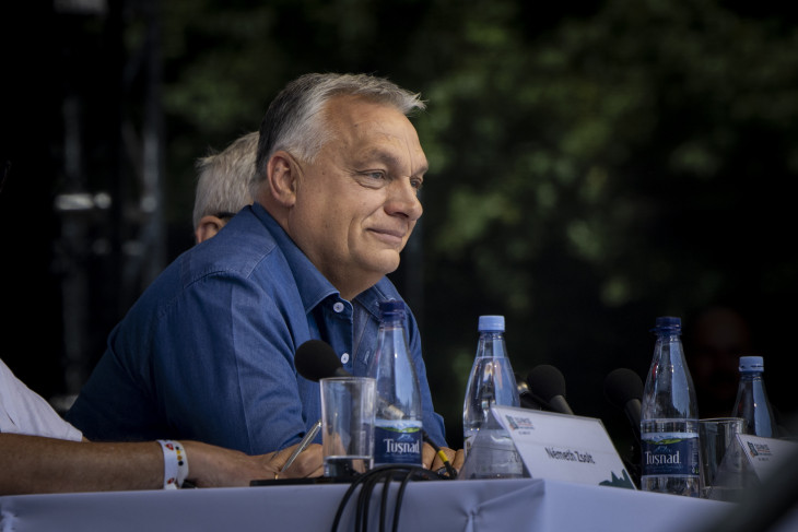 Orbán Viktor a 34. Bálványosi Nyári Szabadegyetem és Diáktáborban az erdélyi Tusnádfürdőn 2025. július 26-án