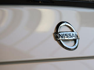 Tovább mélyül a Nissan válsága, csökkentik a gyártási kapacitást