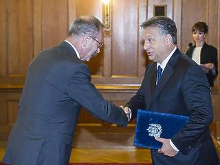 Orbán Viktor felmentette a Borsod megyei kormánymegbízottat
