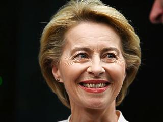Eldőlt: Ursula von der Leyen lett az Európai Parlament elnöke
