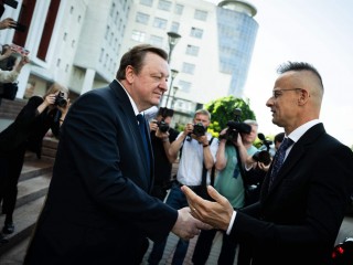 Szijjártó Péter és Szergej Alejnyik belarusz külügyminiszter Minszkben 2024. május 29-én 