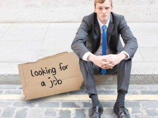 A munkanélküliségnél van nagyobb kockázat. Fotó: Depositphotos