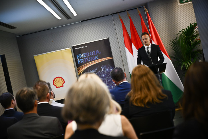 Szijjártó Péter külgazdasági és külügyminiszter is üdvözölte a megállapodást