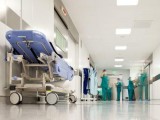 Állami kórházakat is egyetemi vagyonkezelőkre bízna az Orbán-kormány