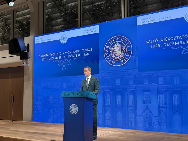 A jegybankelnök bejelentése kissé gyengítette a forintot