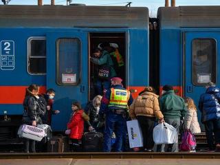  11 ezer menekült érkezett Ukrajnából vasárnap