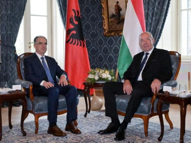 Bajram Begajt albán és Sulyok Tamás magyar köztársasági elnök megérti egymást