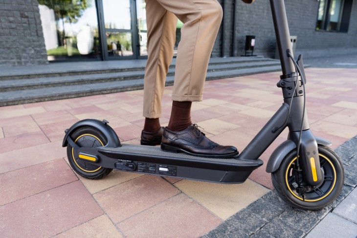 Már az elektromos rollerek bizonyos fajtáira is kiterjed a szabályozás