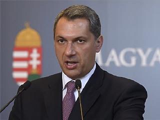 Lázár: idén 50 menekültet fogadott be Magyarország