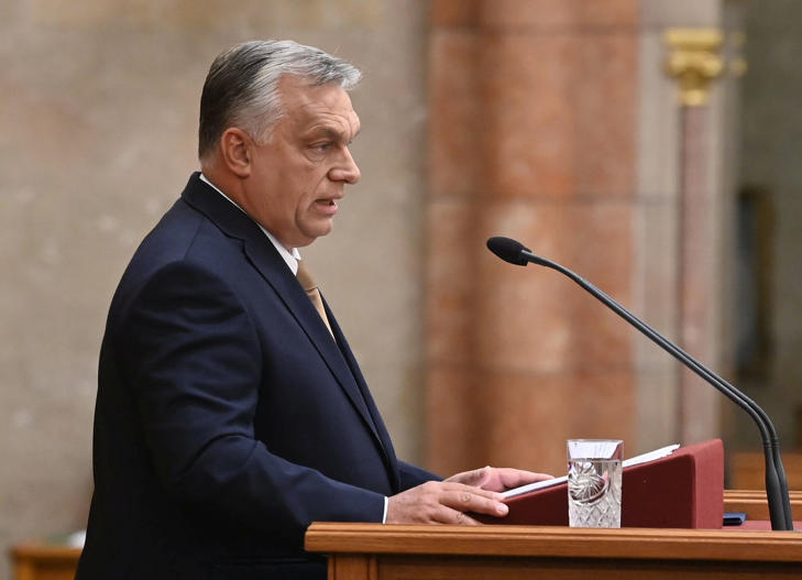 Orbán Viktornak már csak az egy számjegyű inflációra tett ígérete teljesülhet. Fotó: MTI/Máthé Zoltán