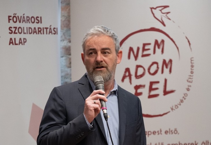 Büttl Ferenc, a Fővárosi Szociális Alap ügyvezető igazgatója a támogatásról szólt