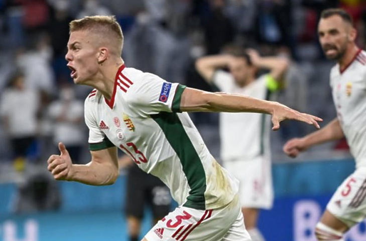 Schäfer András gólöröme a labdarúgó Európa-bajnokság Németország - Magyarország mérkőzésen a müncheni Allianz Arénában (Fotó: MTI/Kovács Tamás)