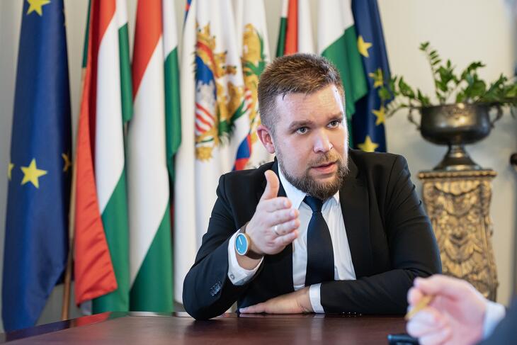 Pintér Bence győri polgármester az átlátszóság híve
