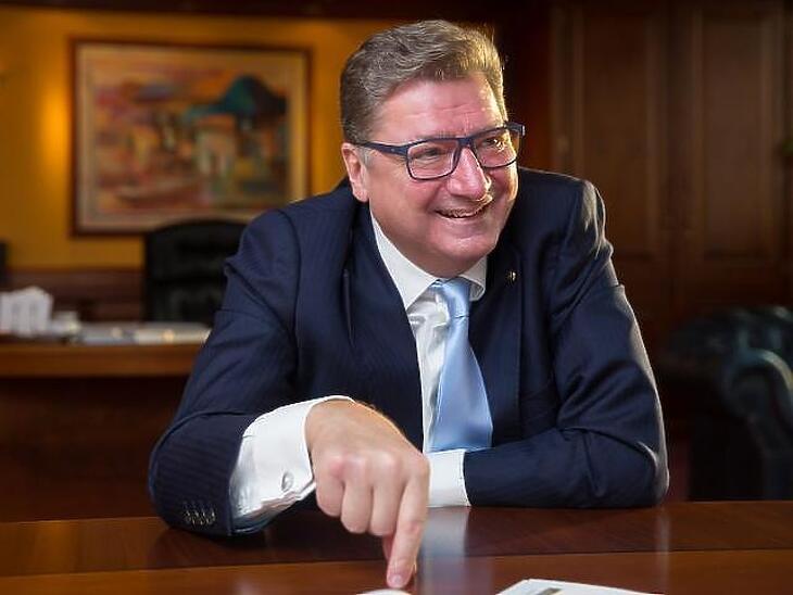 Parragh László is bekerült