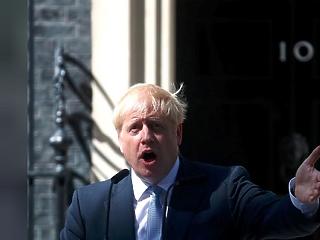Boris Johnson addig botladozhat, amíg sikerül kimanővereznie a briteket az EU-ból