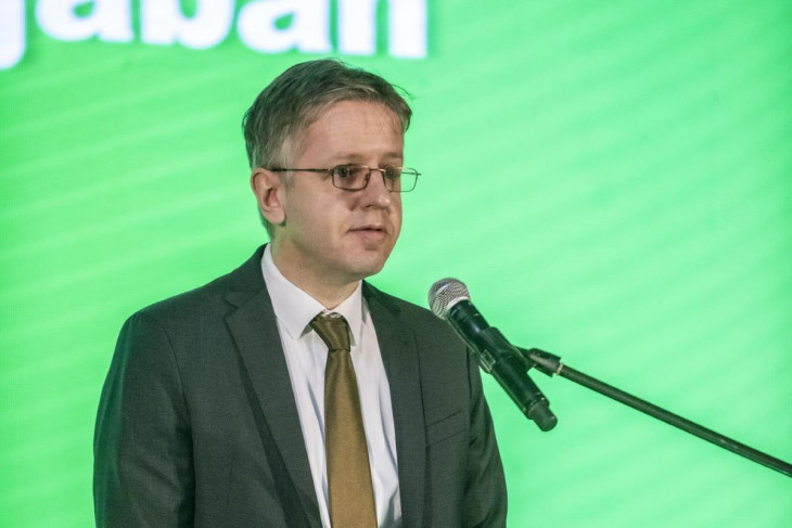 Láng Géza korábban helyettes államtitkár volt