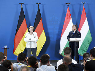 Orbán-Merkel találkozó: erősíteni kell a magyar-német gazdasági kapcsolatokat