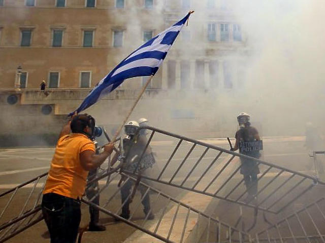Görögtűz a parlament ellen